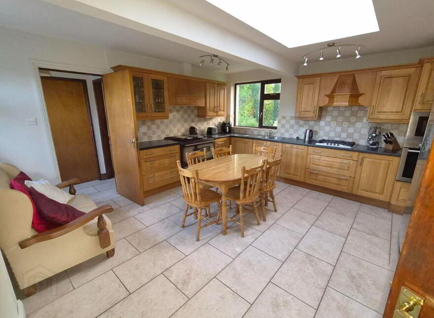 Willow Hill, Carrigaline, P43R578