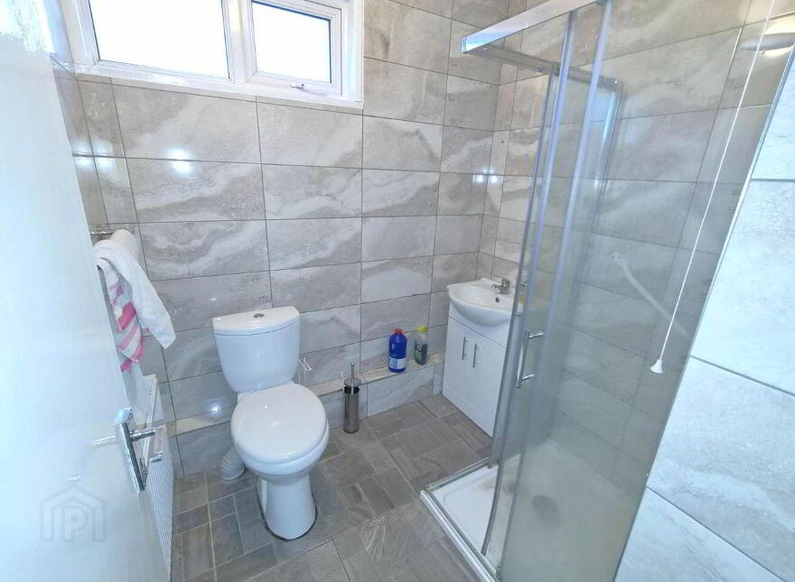 Willow Hill, Carrigaline, P43R578