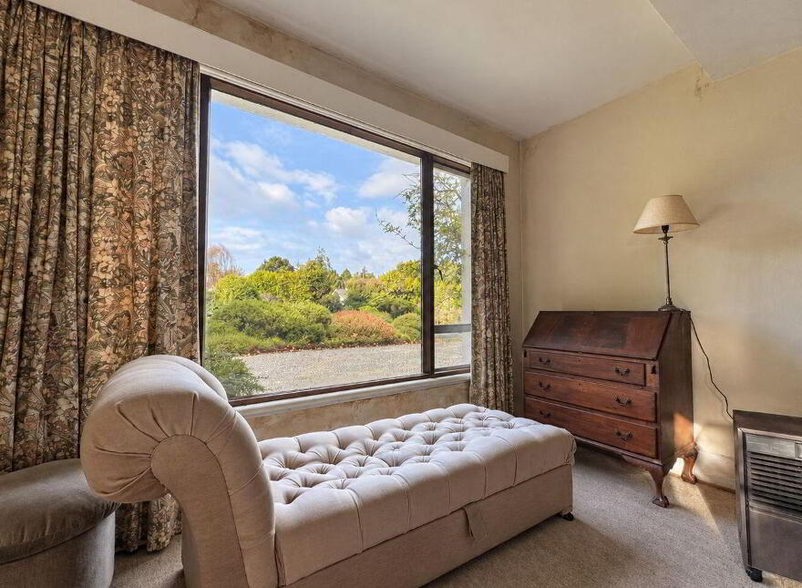 Woodcote, Roundhill, Old Chapel, Bandon, P72XT89