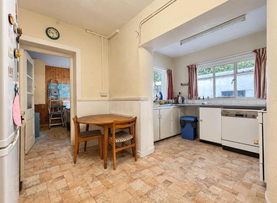 Woodcote, Roundhill, Old Chapel, Bandon, P72XT89