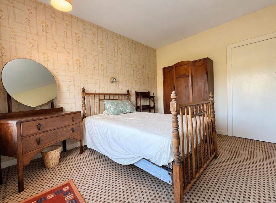 Woodcote, Roundhill, Old Chapel, Bandon, P72XT89