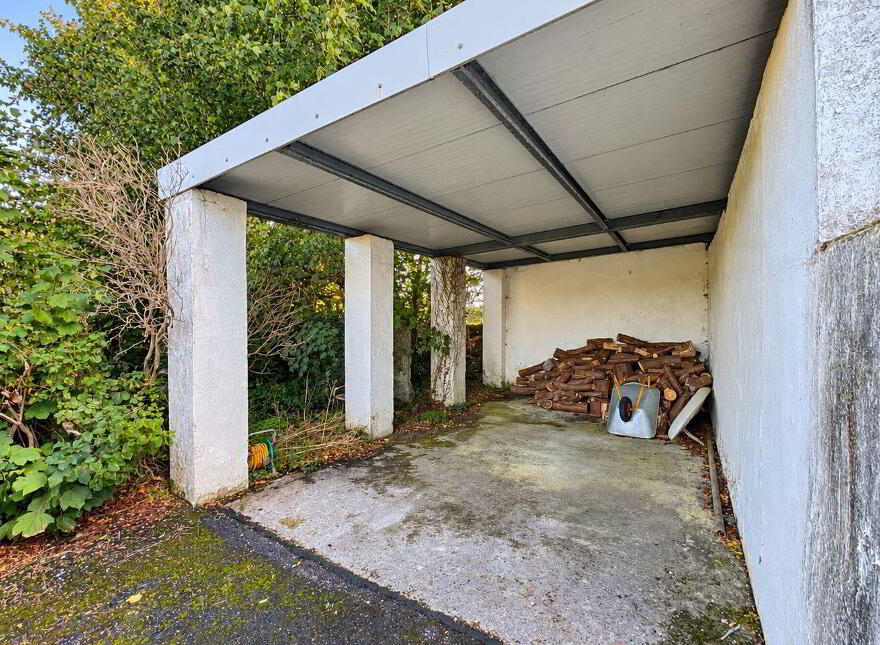 Woodcote, Roundhill, Old Chapel, Bandon, P72XT89