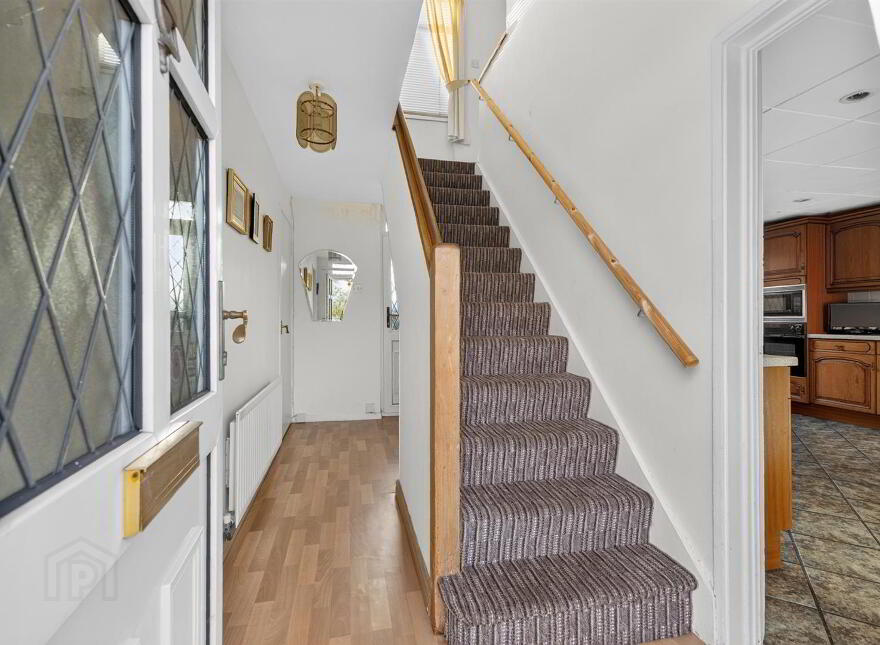 24 Lowland Avenue, Belfast, BT5 7BH