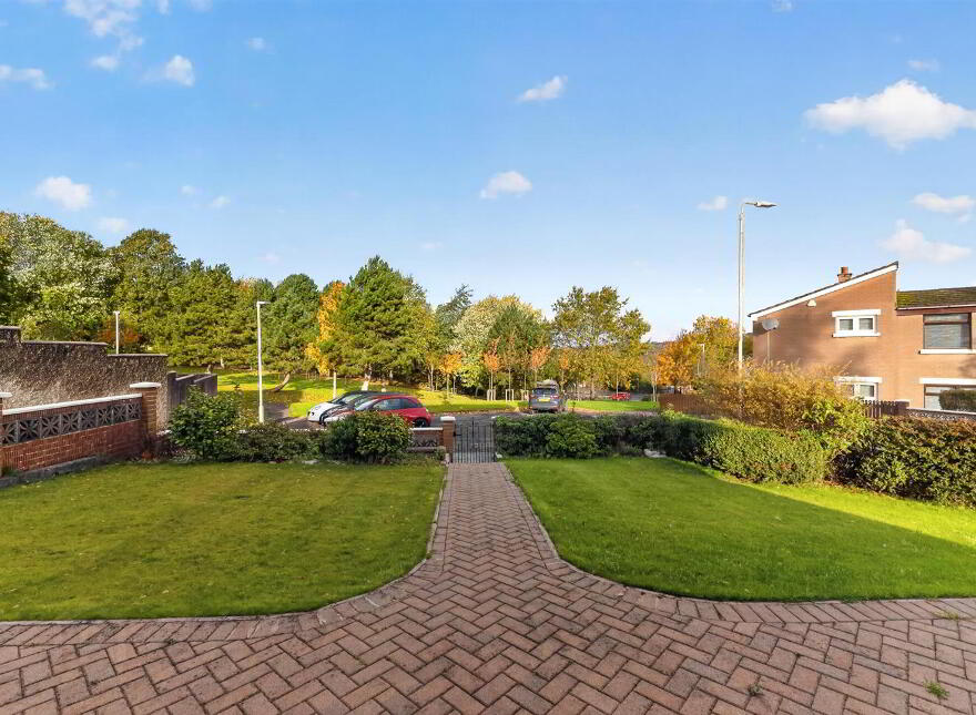 24 Lowland Avenue, Belfast, BT5 7BH