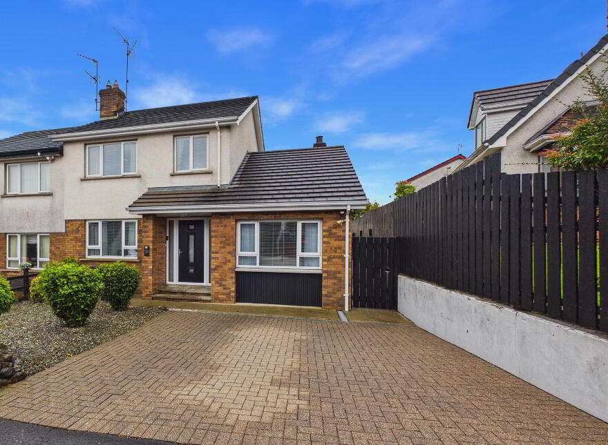 37 Pineyhill, Magherafelt, BT45 6PY
