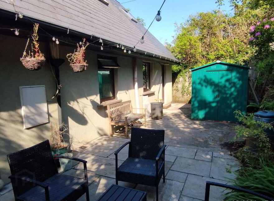 Riverside, Clifden, H71T627