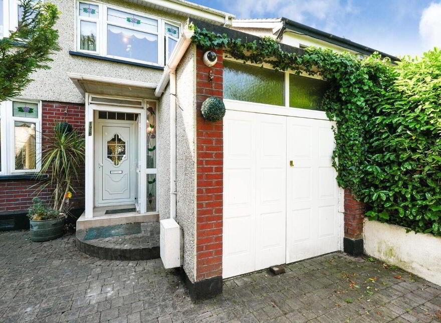 176 The Avenue, Belgard Heights, Dublin 24, D24