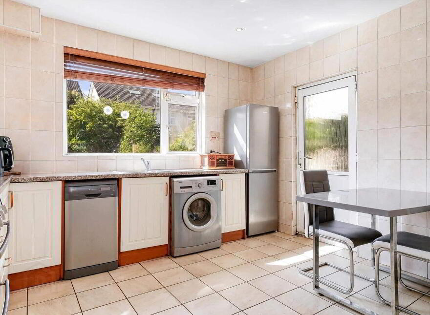 176 The Avenue, Belgard Heights, Dublin 24, D24