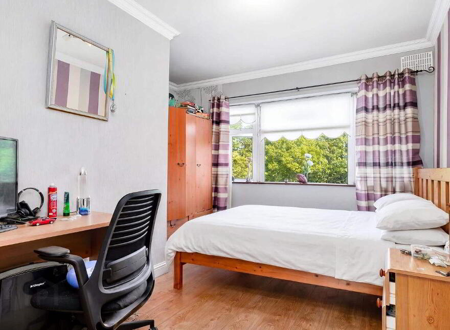176 The Avenue, Belgard Heights, Dublin 24, D24