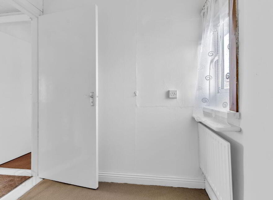 51 Michael Dooley Terrace, Woodstock Street, Athy, R14N273