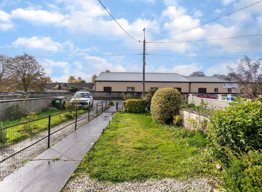 51 Michael Dooley Terrace, Woodstock Street, Athy, R14N273