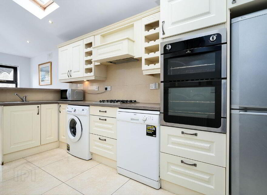 104 Saint Peter's Road, Walkinstown, D12X228