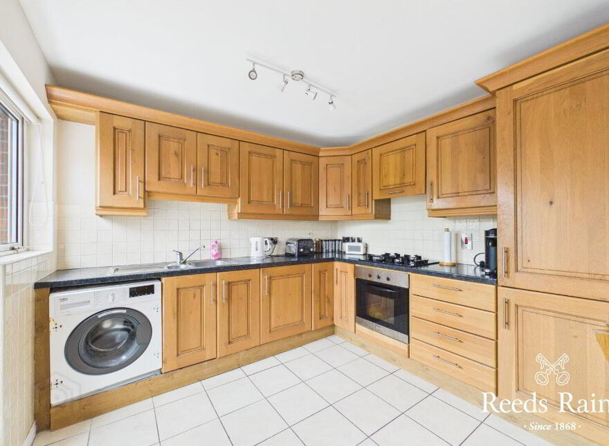 2 Sandyknowes Grove, Newtownabbey, BT36 5DG