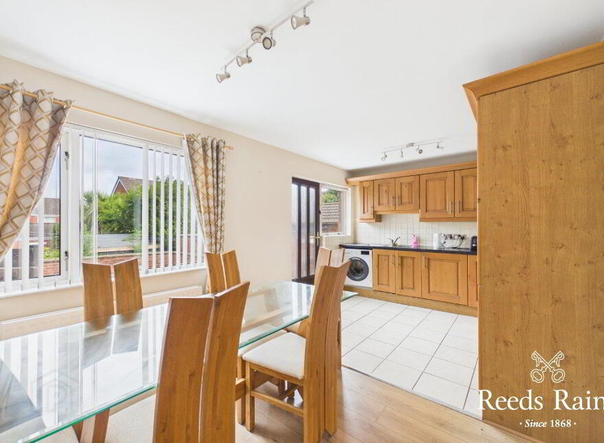 2 Sandyknowes Grove, Newtownabbey, BT36 5DG