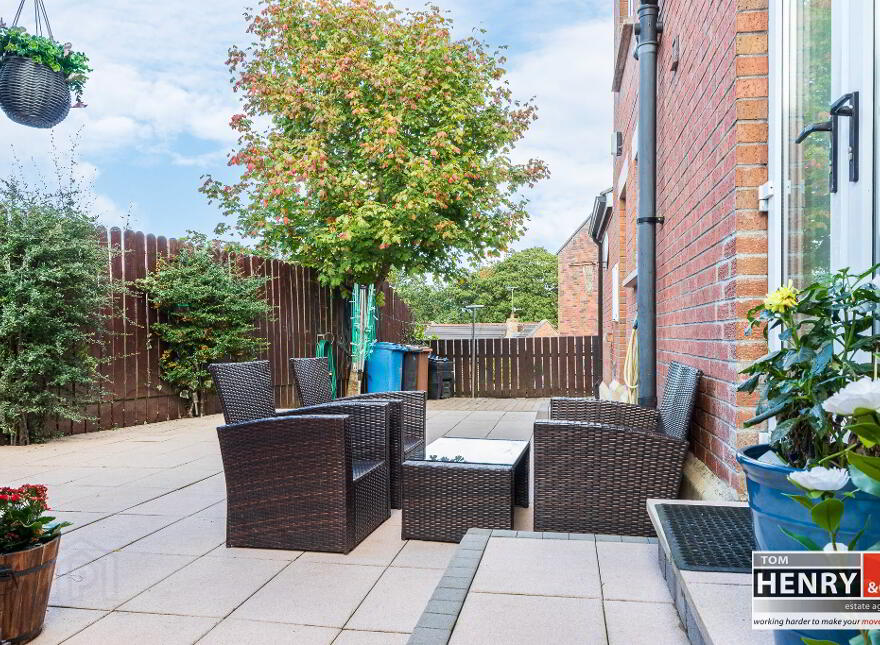 16 Ardglena Grove, Old Eglish Road, Dungannon, BT71 7TN