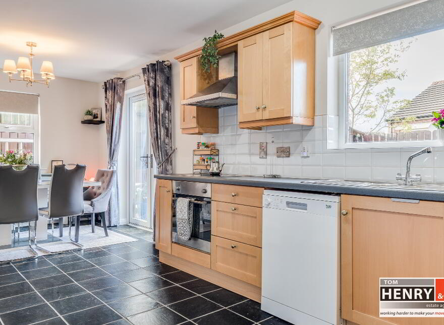 16 Ardglena Grove, Old Eglish Road, Dungannon, BT71 7TN