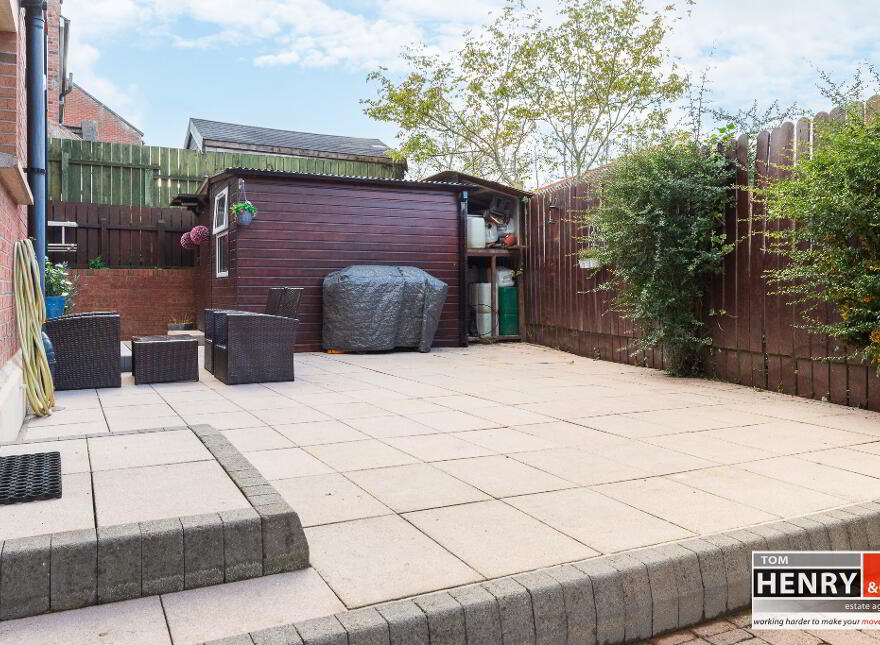 16 Ardglena Grove, Old Eglish Road, Dungannon, BT71 7TN