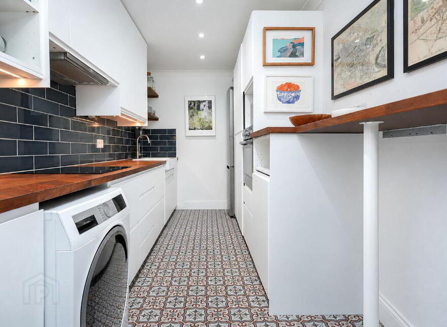 Apt 56 Block, 1 126/127 Steevens Gate, James Street, Dublin 8, D08