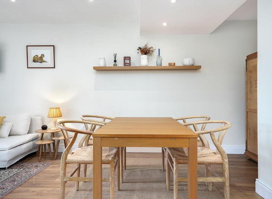 Apt 56 Block, 1 126/127 Steevens Gate, James Street, Dublin 8, D08