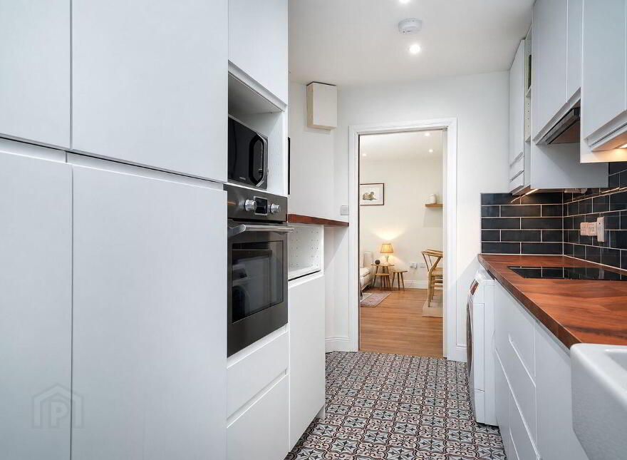 Apt 56 Block, 1 126/127 Steevens Gate, James Street, Dublin 8, D08