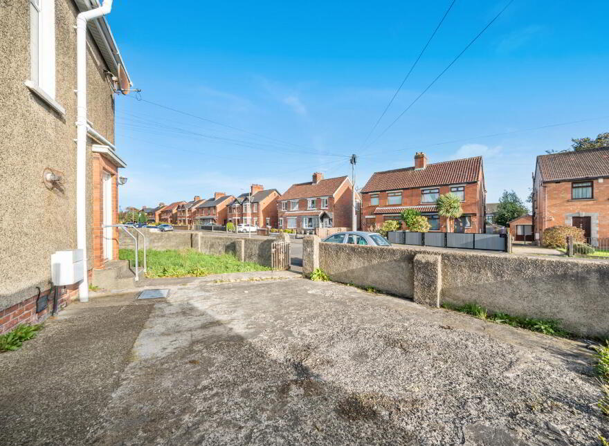 2 Marmount Gardens, Belfast, BT14 6NW