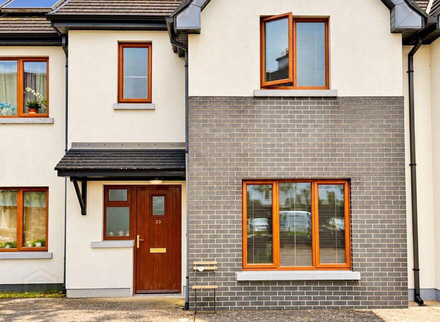 23 Auburn Village, Ballymahon, N39E228