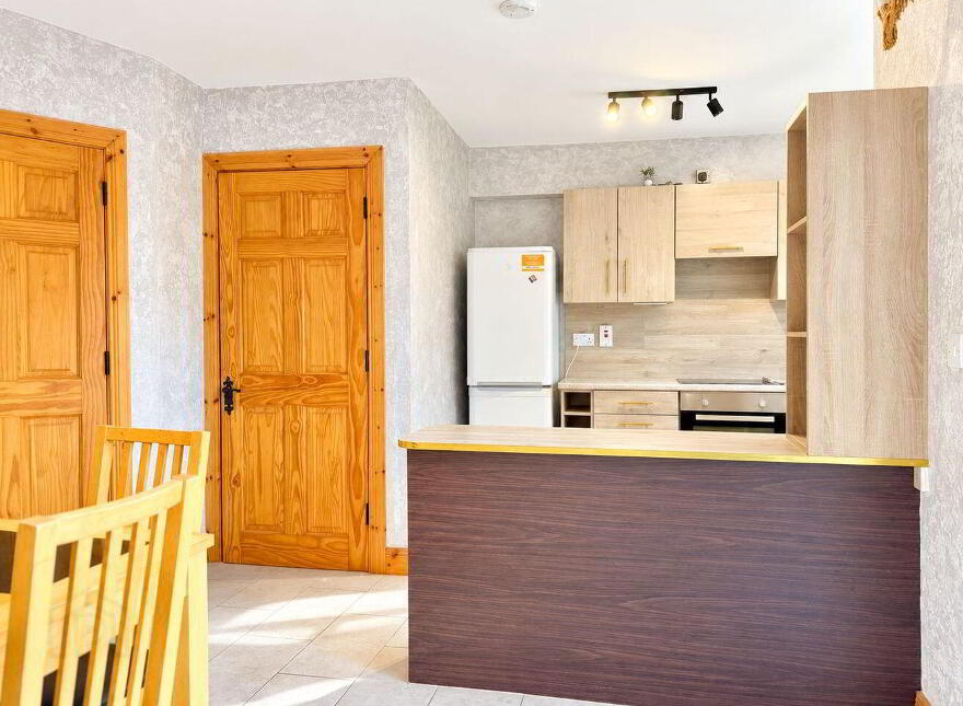 23 Auburn Village, Ballymahon, N39E228