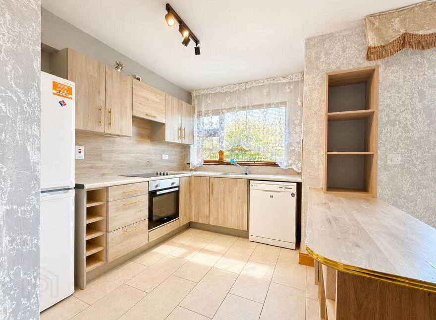 23 Auburn Village, Ballymahon, N39E228