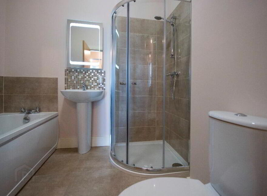 Apt 2 Carolan House, 56 Rossmore Drive, Belfast, BT7 3LA