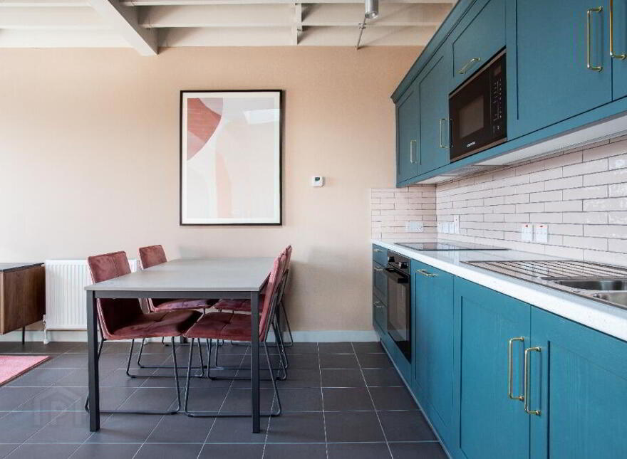 Apt 32 The Residence, 334 Ormeau Road, Belfast, BT7 2GE