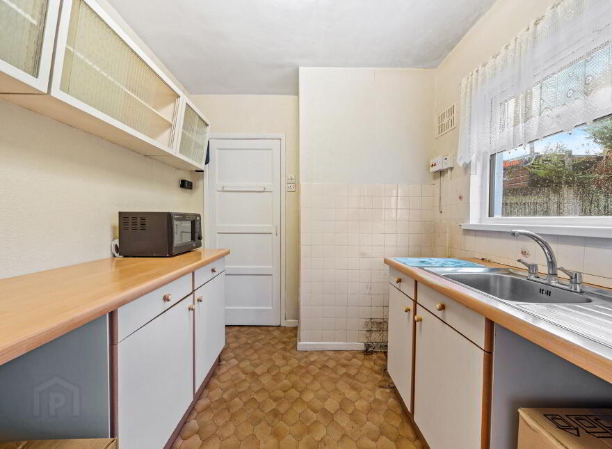 48 Silverstream Road, Belfast, BT14 8GF