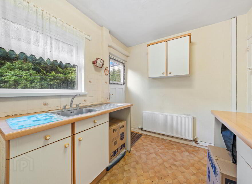48 Silverstream Road, Belfast, BT14 8GF