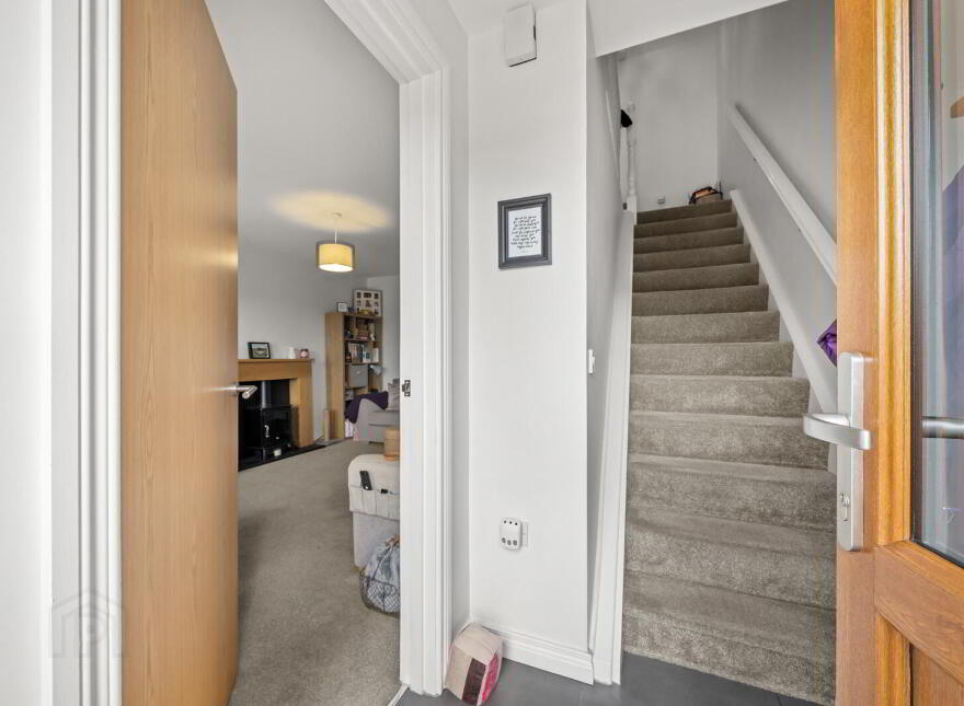 28 Willow Park, Dunmurry, Belfast, BT17 9RF