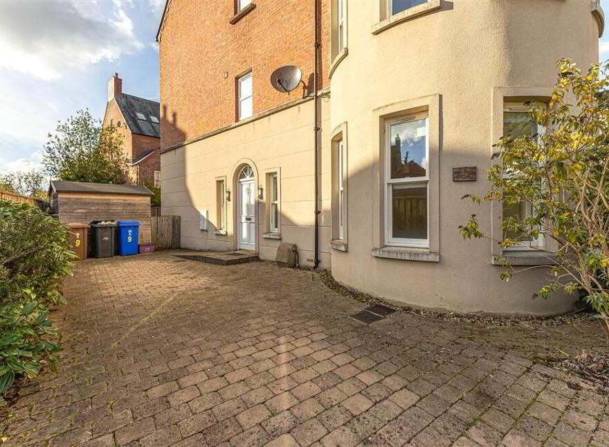 9 Danesfort Park Central, Malone, Belfast, BT9 7RE