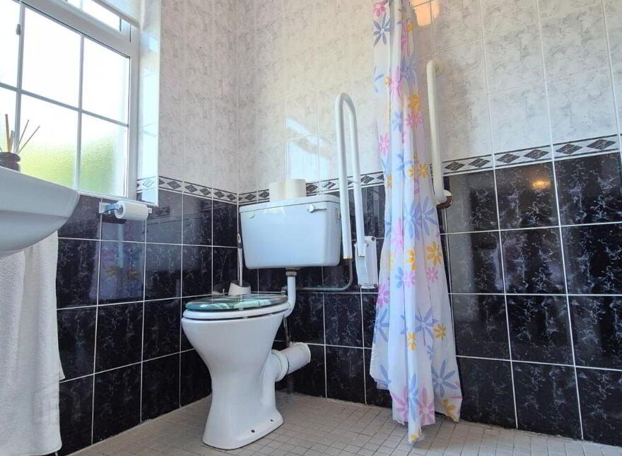 The Weirs, Tuam, H54TN20