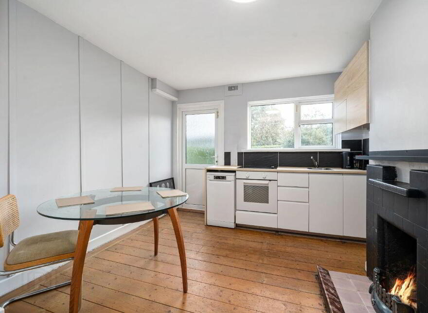 71 Woodley Park, Kilmacud, D14Y177