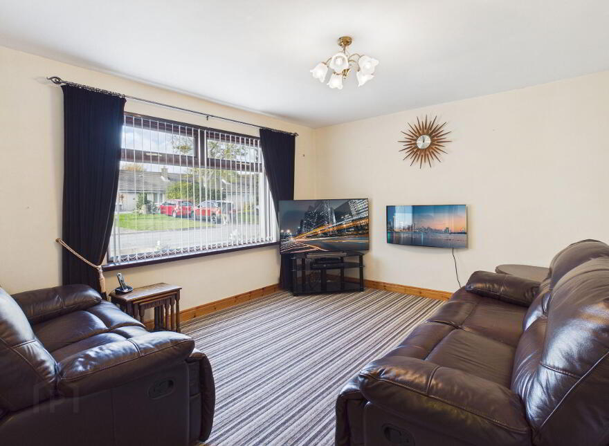 17 Rathgill Park, Bangor, BT19 7TG
