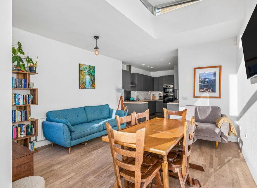 7 Lauderdale Terrace, New Row South, Dublin 8, D08A71W