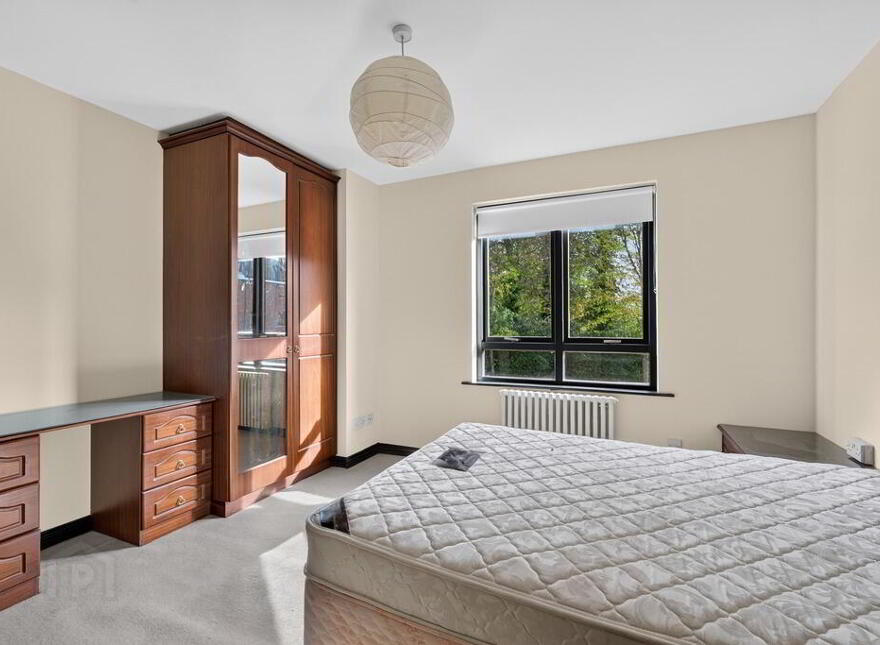 Apt 6, Malone Beeches, Belfast, BT9 6UB