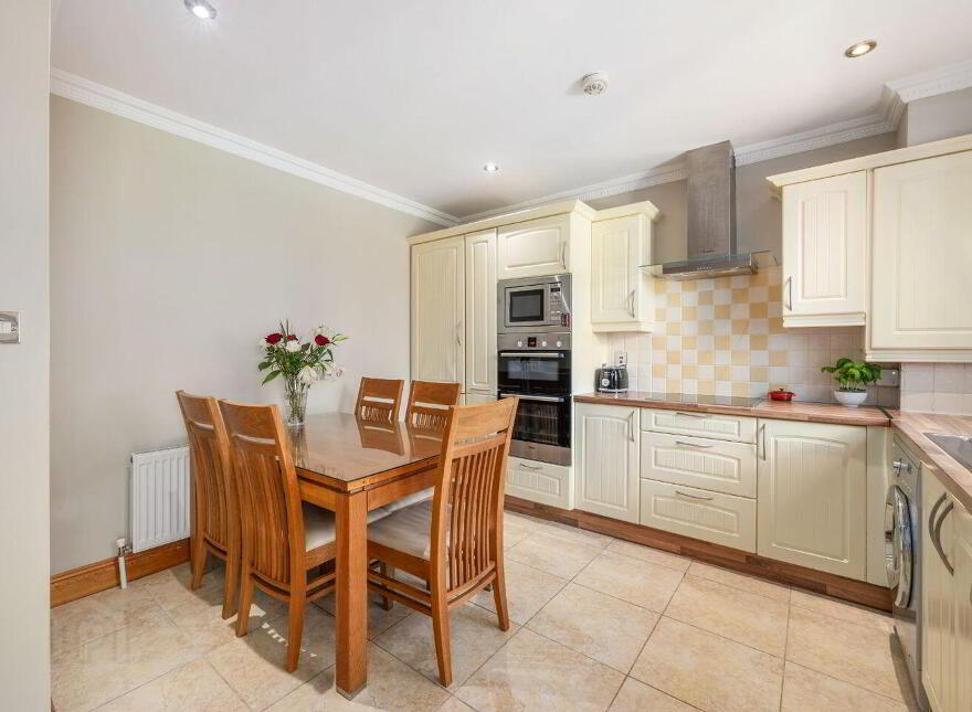 11 The Orchard, Woodville, Glanmire, T45HH21