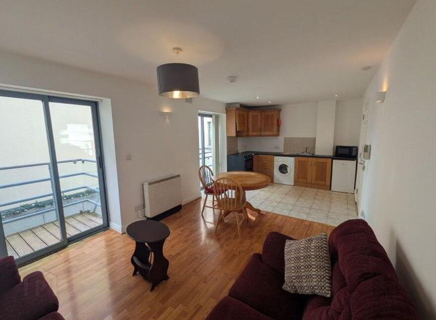 Apartment 7 Block B Coach Horse Lane, The Square, Midleton, P25P974 photo