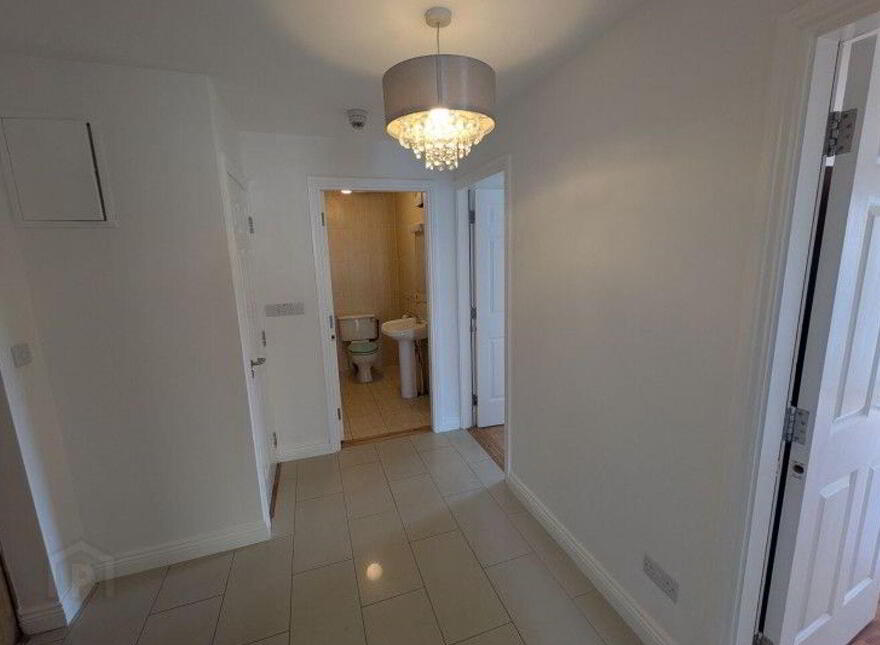 Apartment 7 Block B Coach Horse Lane, The Square, Midleton, P25P974