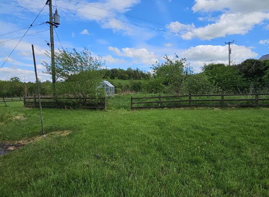 Dromore West, Cootehill, Rockcorry, H16EY77