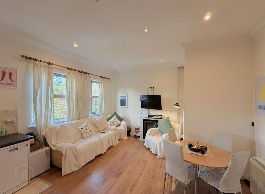 26 Lakes Village, Hill Road, Killaloe, V94YW82