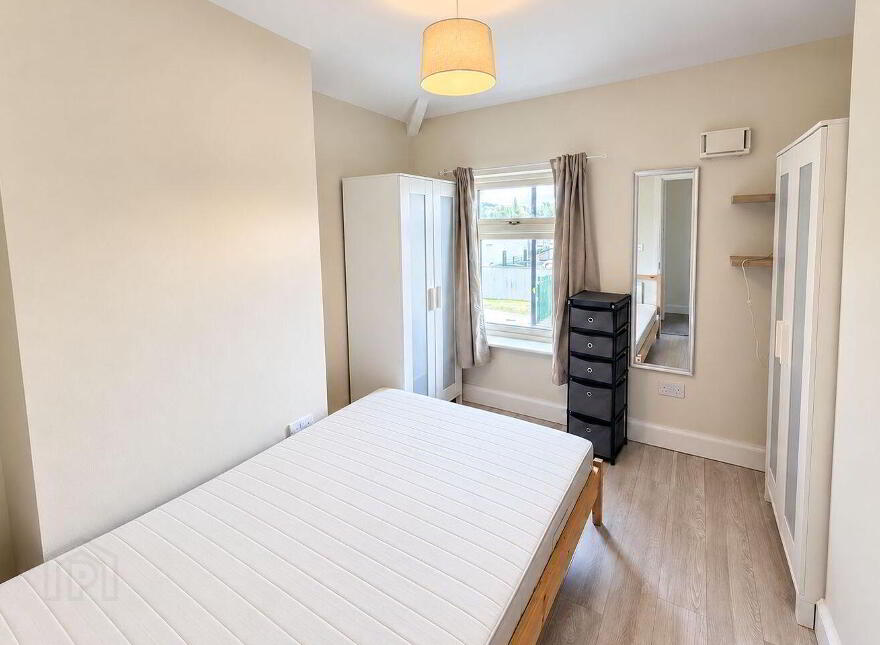 Oliver Plunkett Terrace, Clonmel, E91EK18