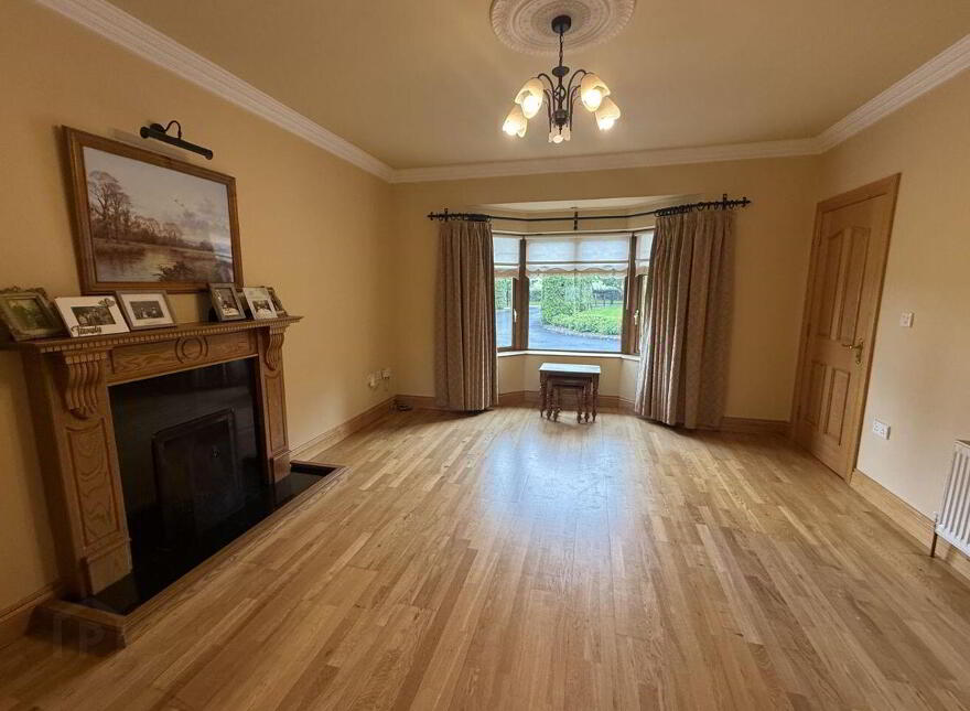 Carrickmacross, Carrickmacross, A81C564