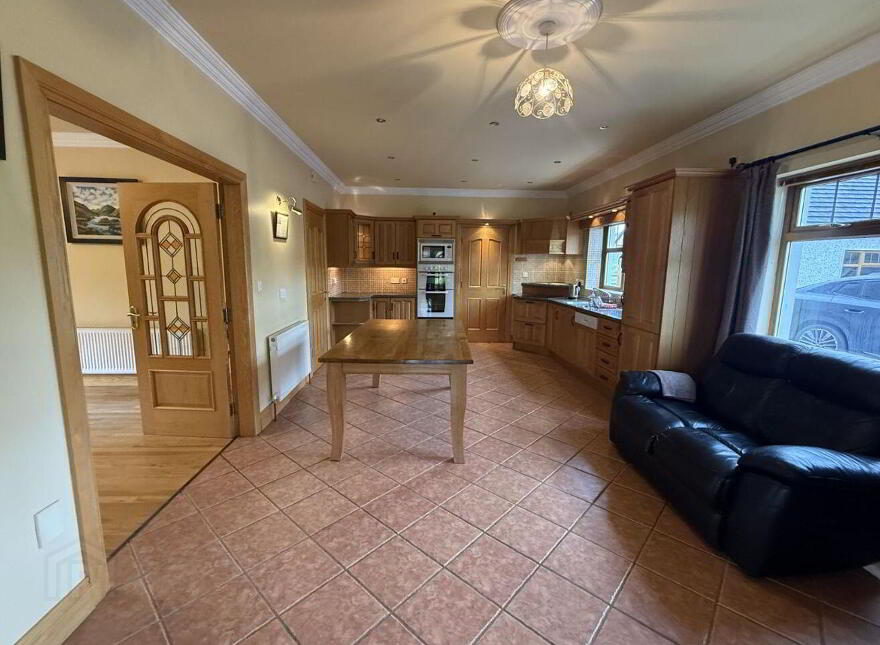 Carrickmacross, Carrickmacross, A81C564