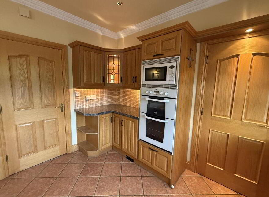 Carrickmacross, Carrickmacross, A81C564