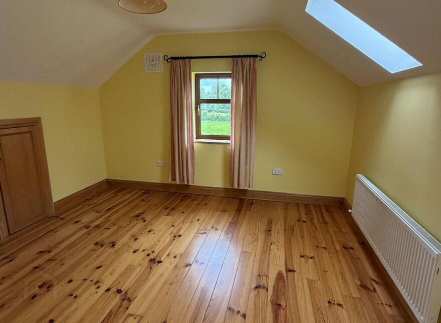 Carrickmacross, Carrickmacross, A81C564