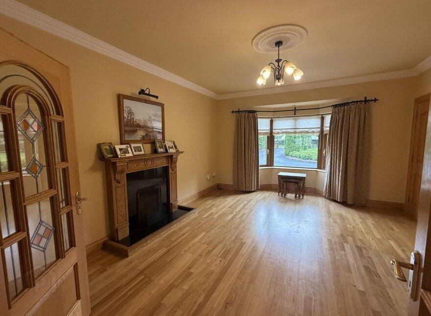 Carrickmacross, Carrickmacross, A81C564